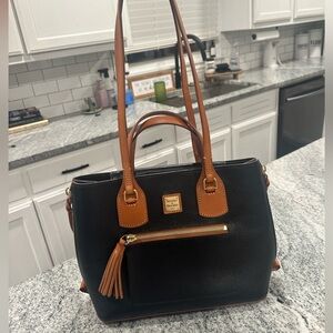 Dooney & Bourke Purse